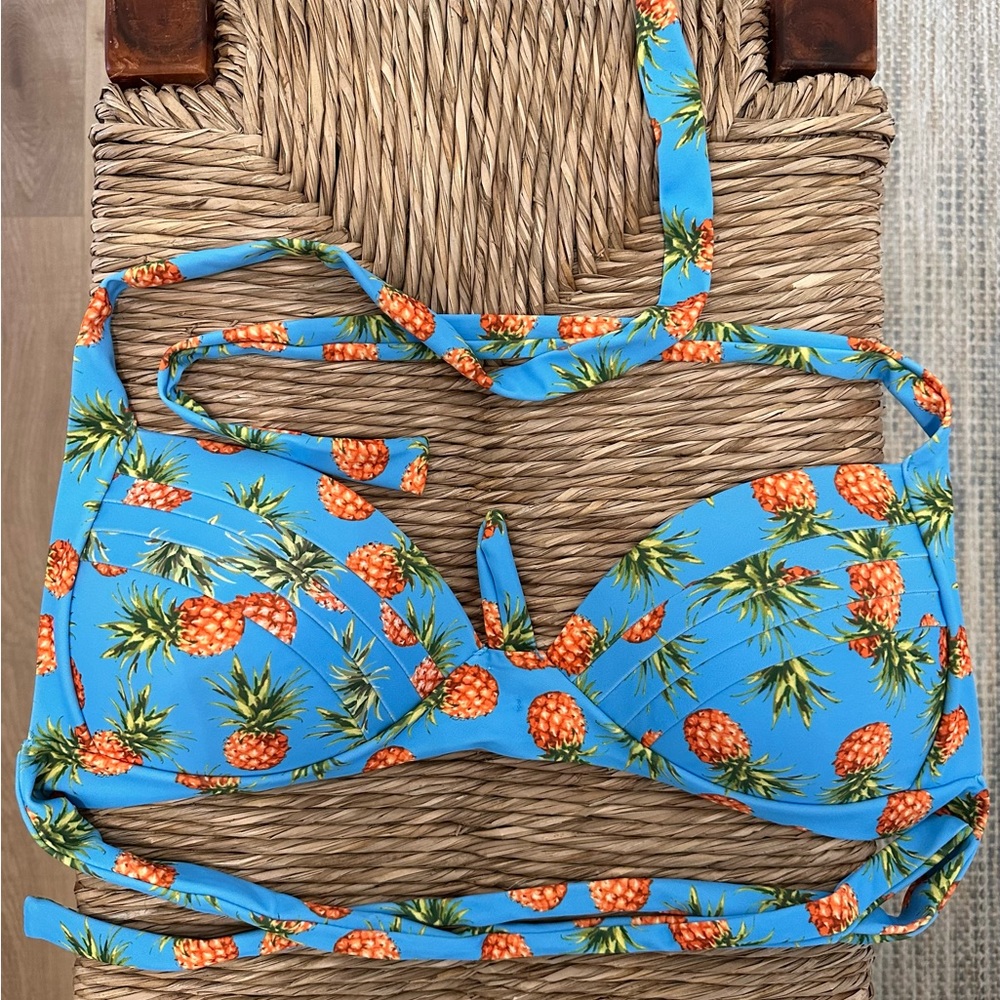 Pineapple bikini!!!!